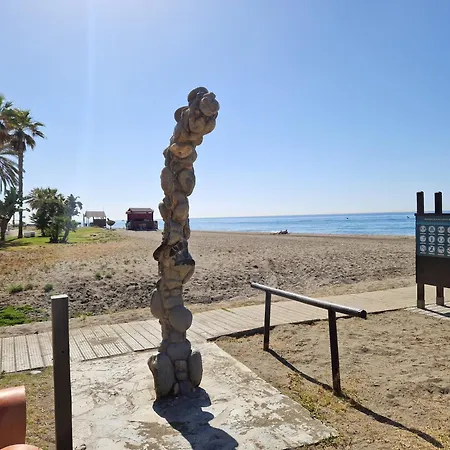 Del Parque Flats Candelaria Seascape *